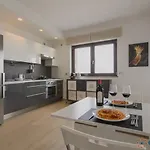 דירה Sky Terrace By Apulia בארי