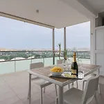 Sky Terrace By Apulia *