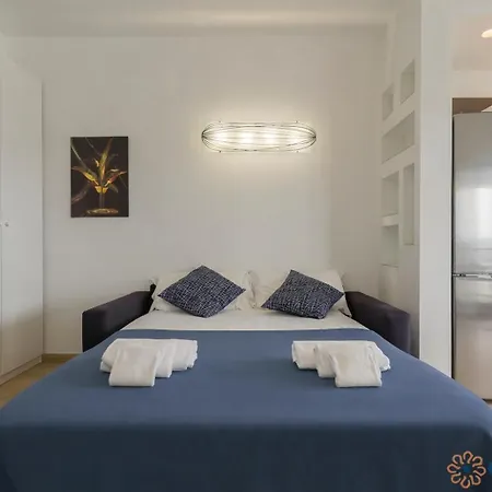 Sky Terrace By Apulia Apartment Bari