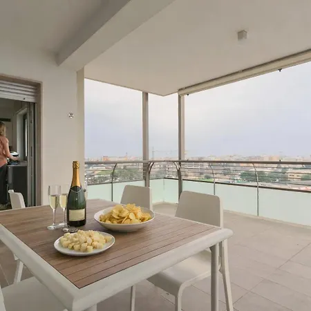 Sky Terrace By Apulia Appartement *